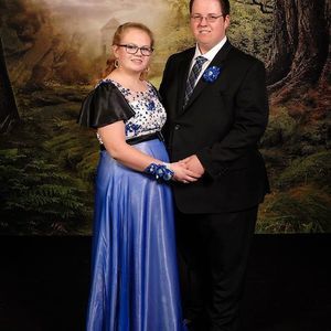 Meet your Posher, Emalie